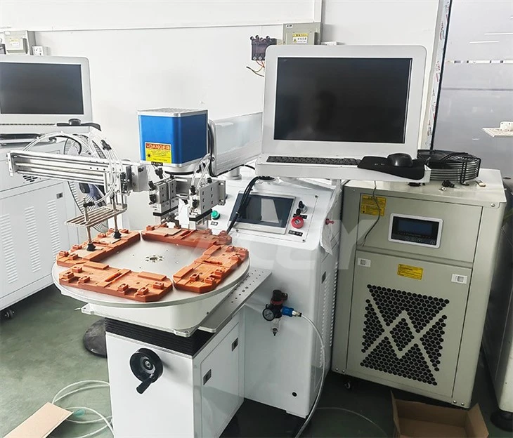 pouch cell laser spot welder